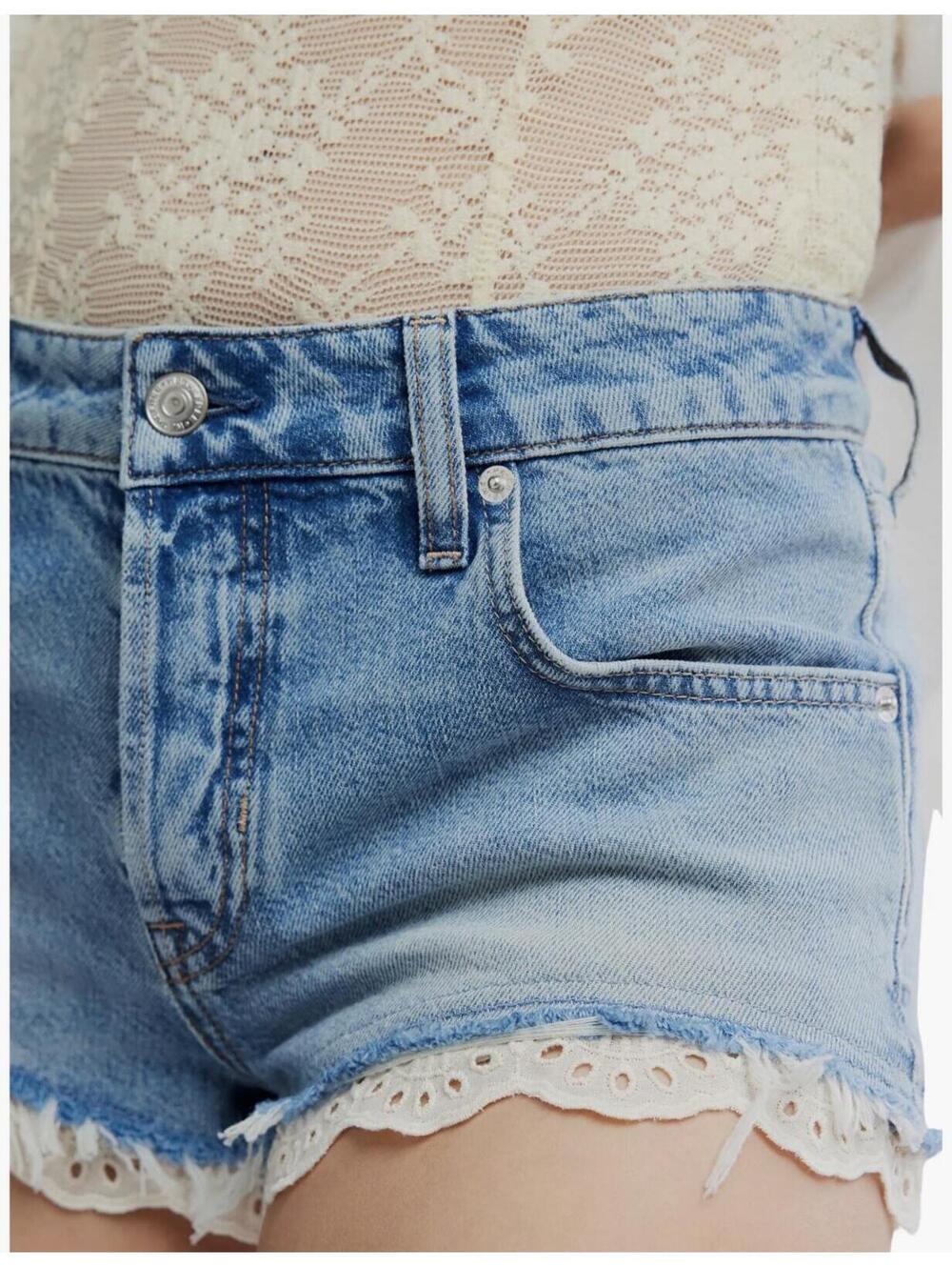 NWT Free People Cali Lace Trim Denim Shorts size 31